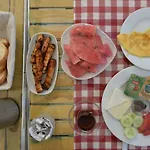 R House 3* Αλικαρνασσός