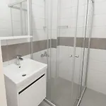 R House Ξενοδοχείο 3*