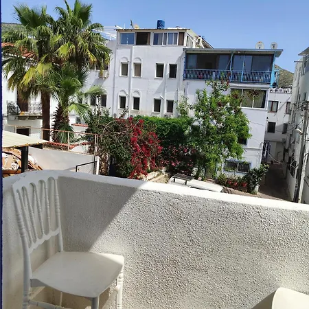 R House Ξενοδοχείο