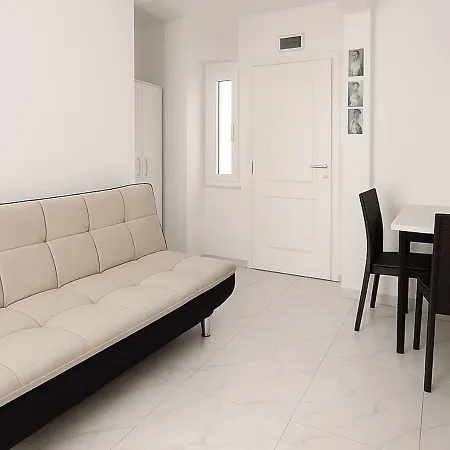 R House 3* 博德鲁姆