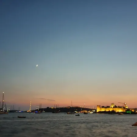 R House Отель Бодрум