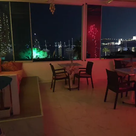 R House Отель Бодрум