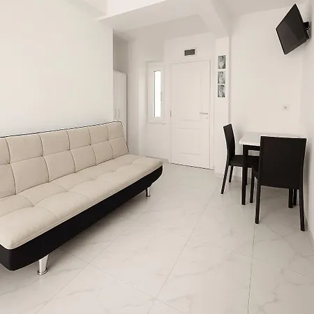 Hotel R House