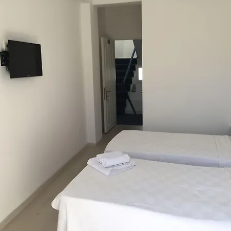 Отель R House 3*