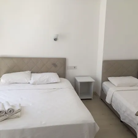 Отель R House 3*