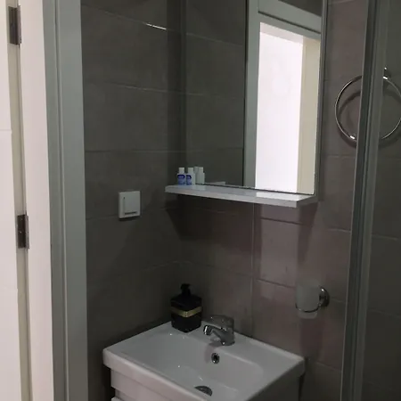 Отель R House 3*