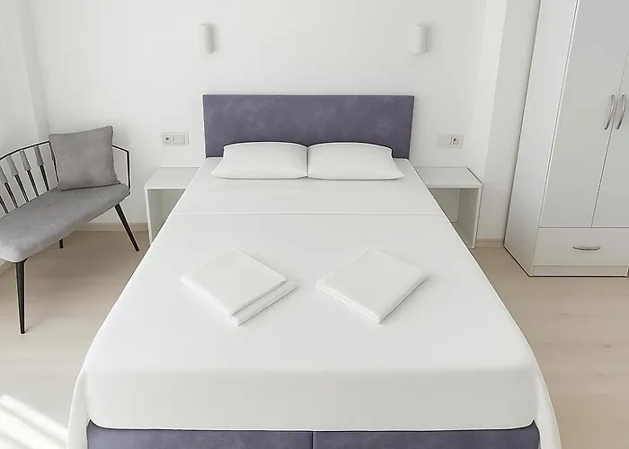 Hotel R House 3*